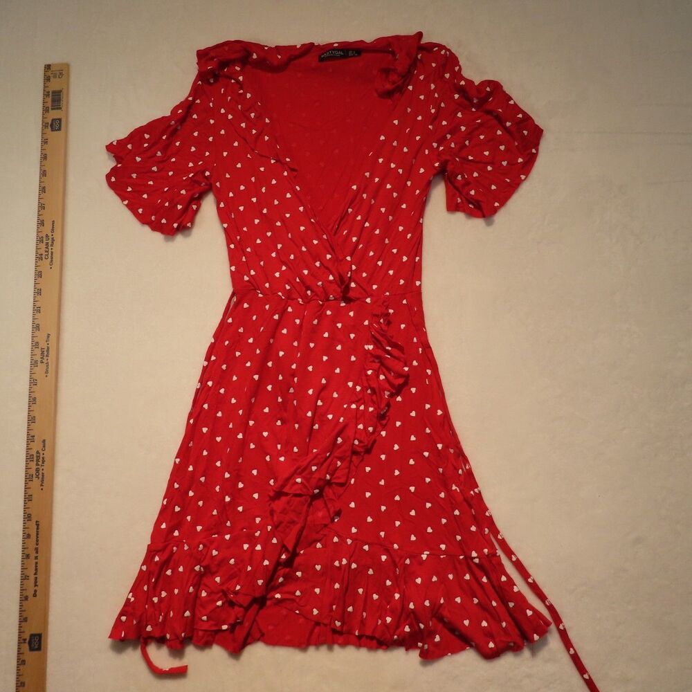Nasty Gal Red Heart Print Wrap Dress Size 4 Ruffle V-Neck Mini Short Sleeve
